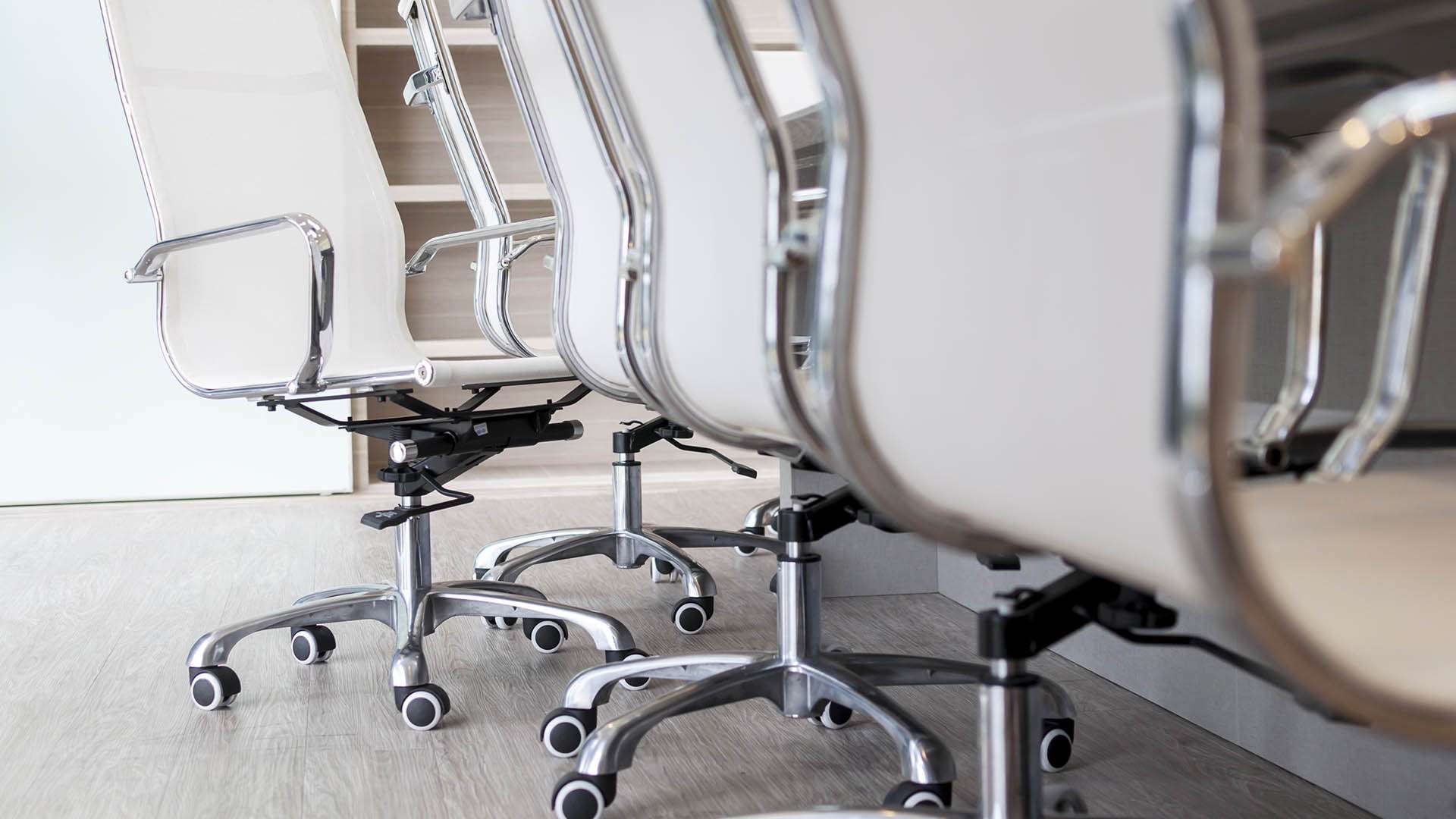 Consegna e installazione arredamento per uffici Reggio Emilia Modena